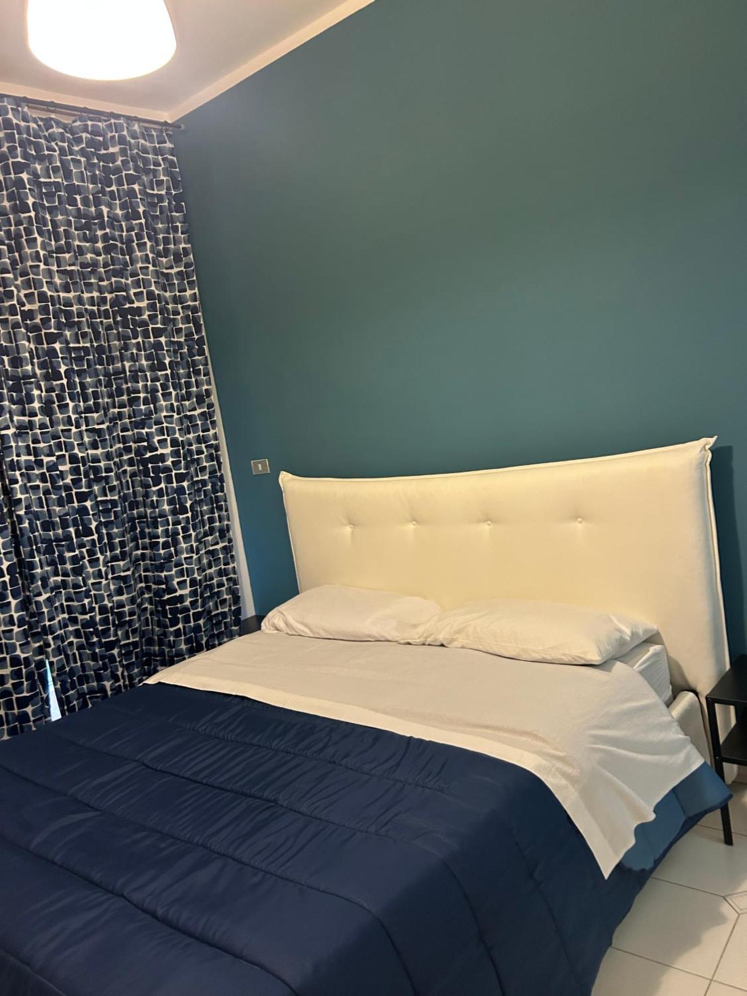 Bed and Breakfast Happy Fly Now Nápoles Exterior foto